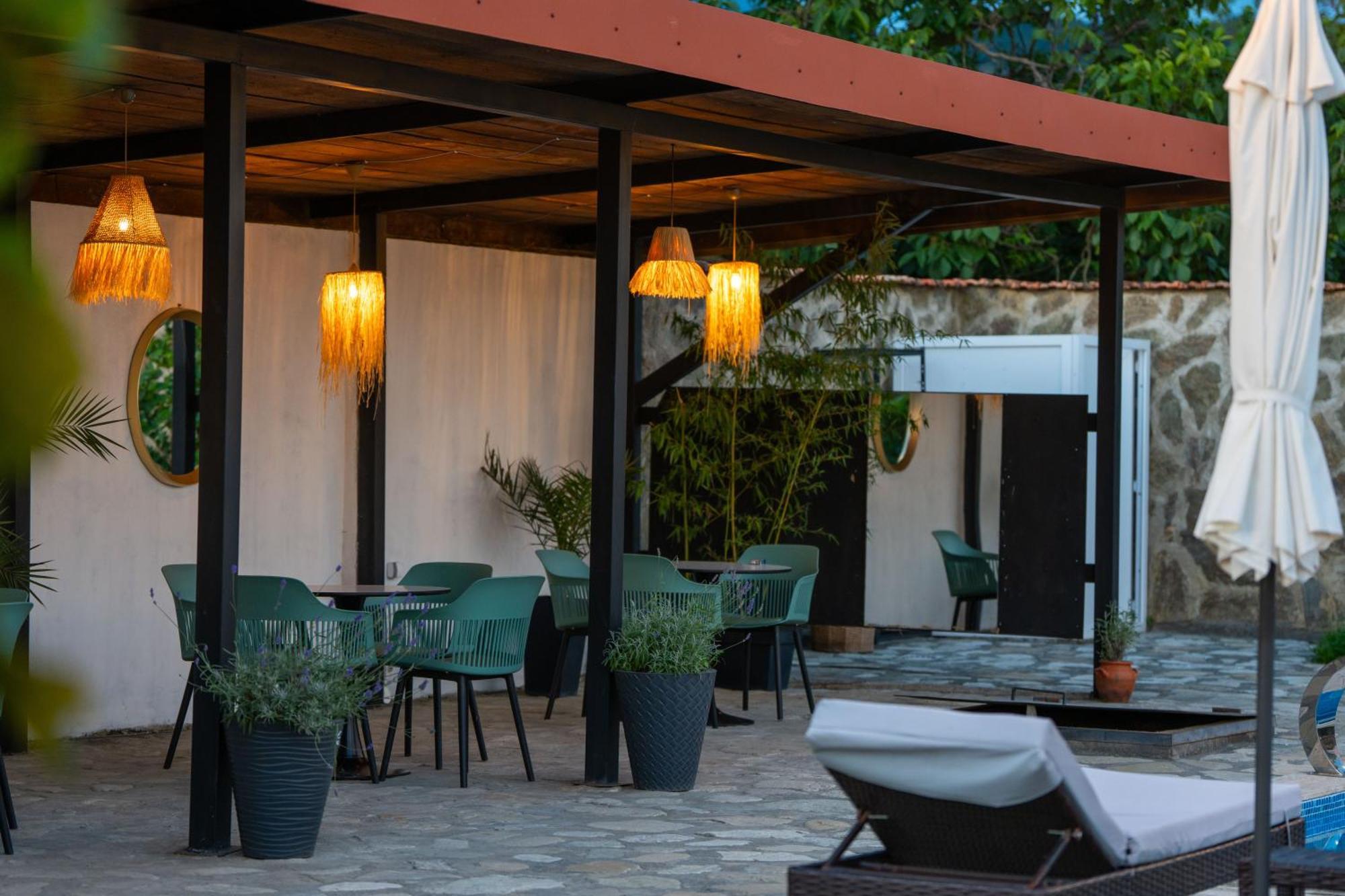Vineyard Hotel & Winery Napareuli Exterior foto